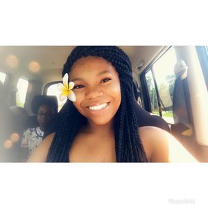 Meet your Posher, Sharitta